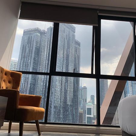 Scarletz Suites Klcc By Gc Luxury Suites 쿠알라룸푸르 외부 사진
