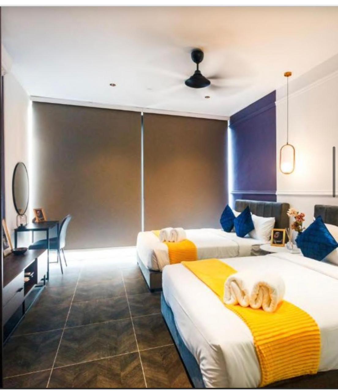 Scarletz Suites Klcc By Gc Luxury Suites 쿠알라룸푸르 외부 사진