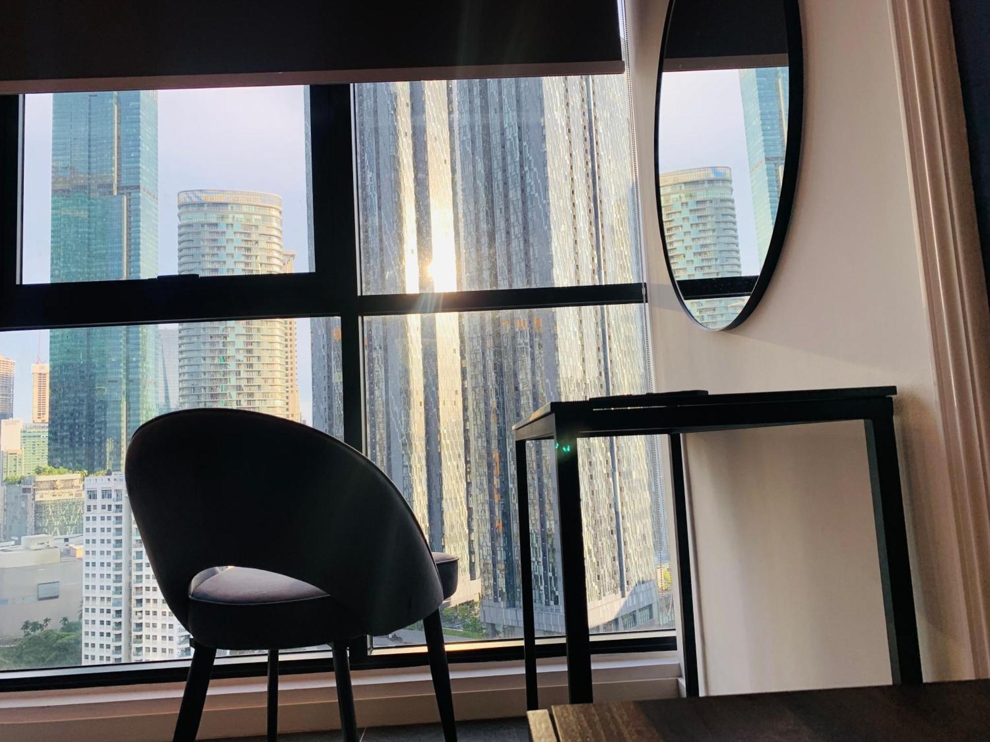 Scarletz Suites Klcc By Gc Luxury Suites 쿠알라룸푸르 외부 사진
