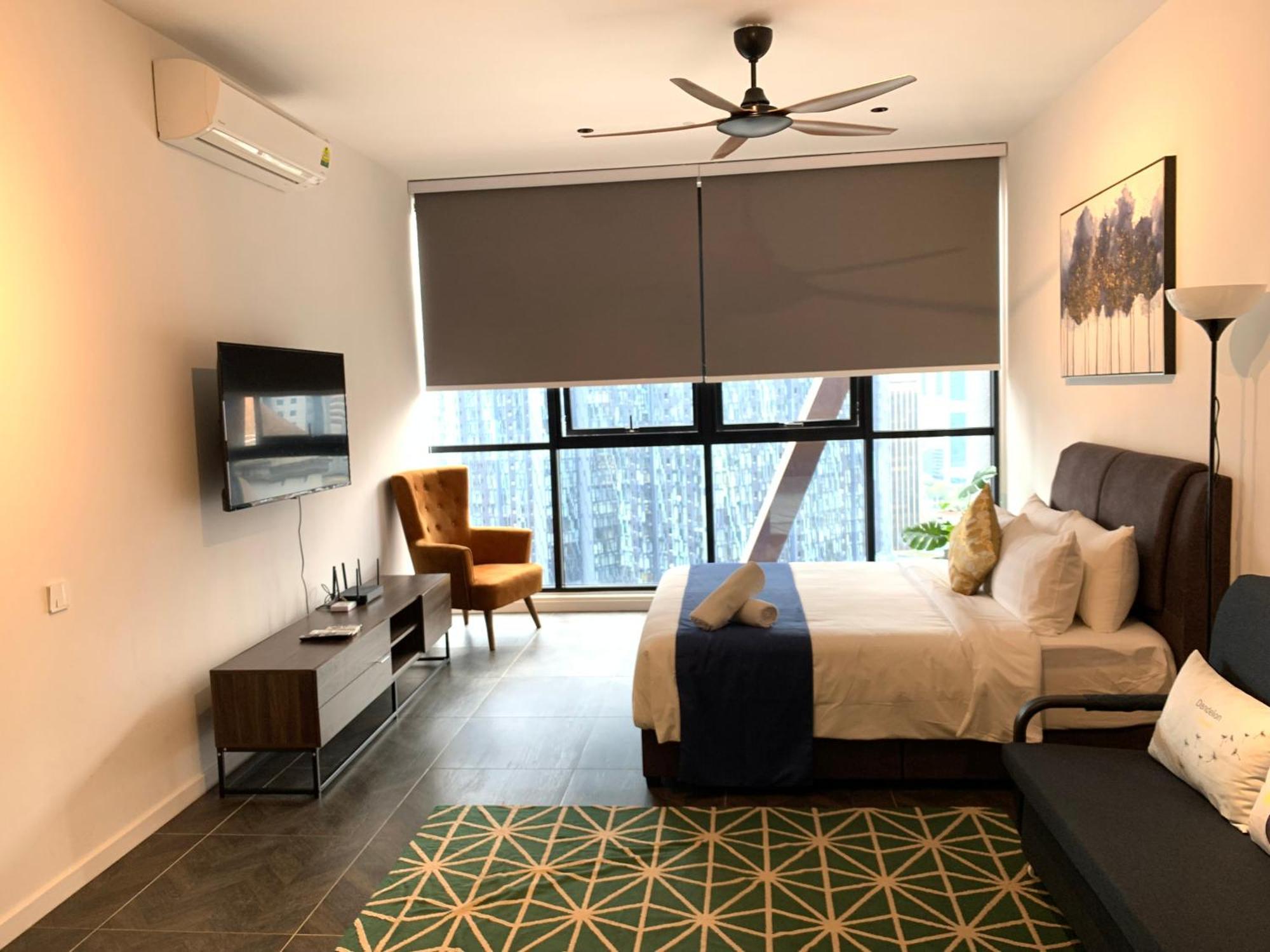 Scarletz Suites Klcc By Gc Luxury Suites 쿠알라룸푸르 외부 사진