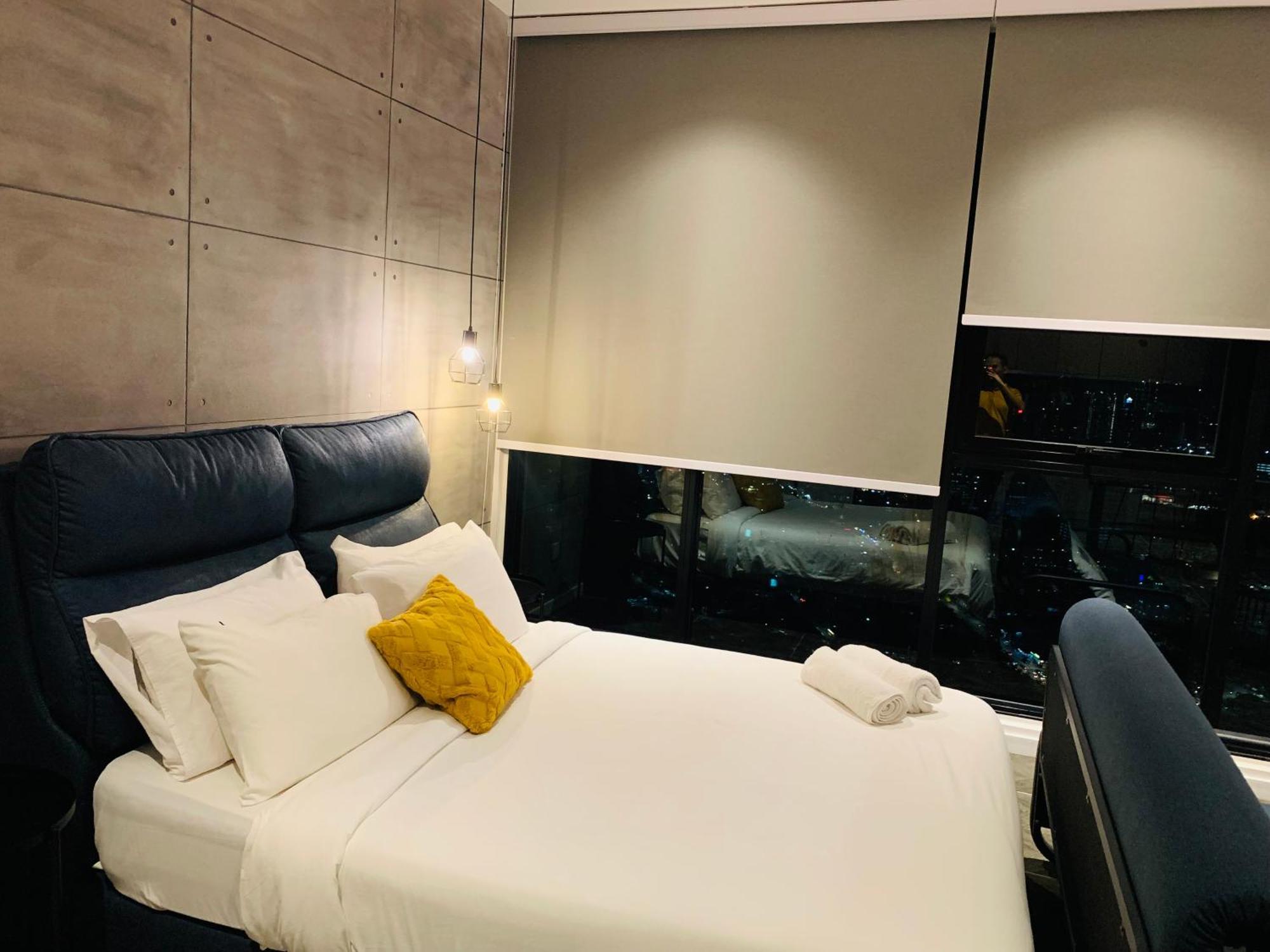 Scarletz Suites Klcc By Gc Luxury Suites 쿠알라룸푸르 외부 사진