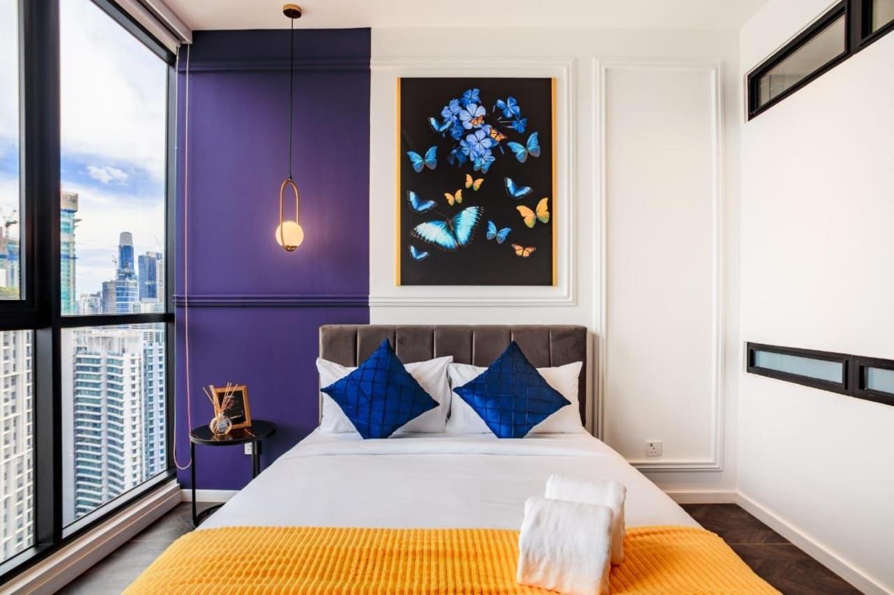 Scarletz Suites Klcc By Gc Luxury Suites 쿠알라룸푸르 외부 사진